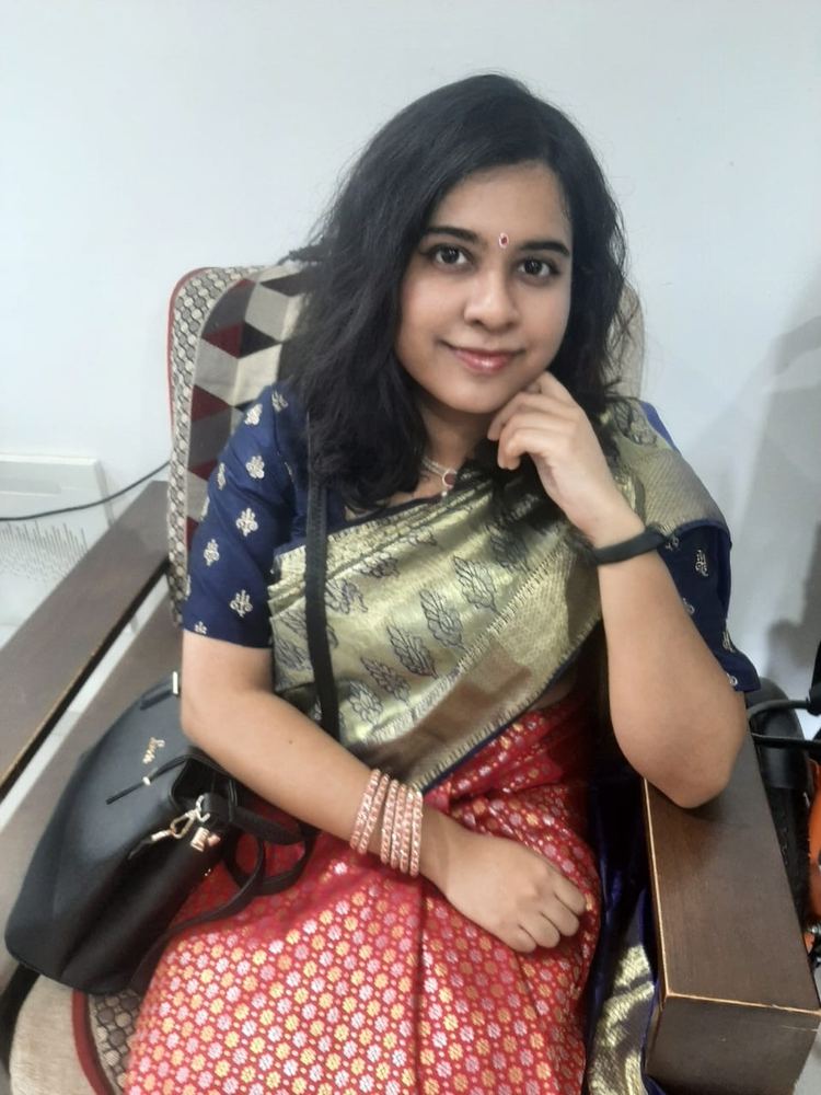 first self-draped saree